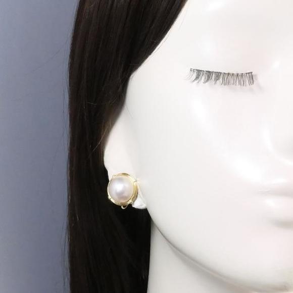 Other K18 Yellow Gold Mabe Pearl Earrings Metal Earrings in 